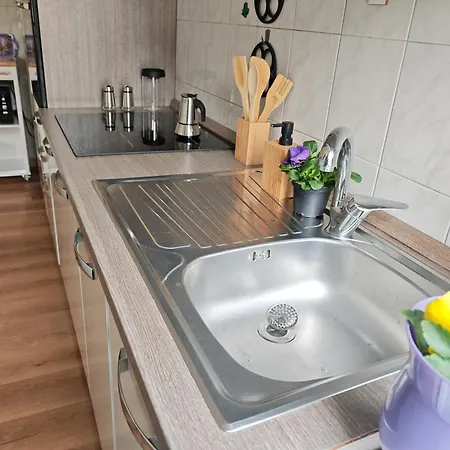 Gphouse Apartman Arona