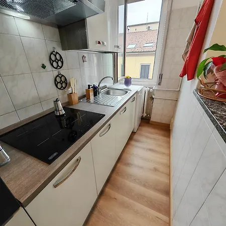 Апартаменты Gphouse Арона